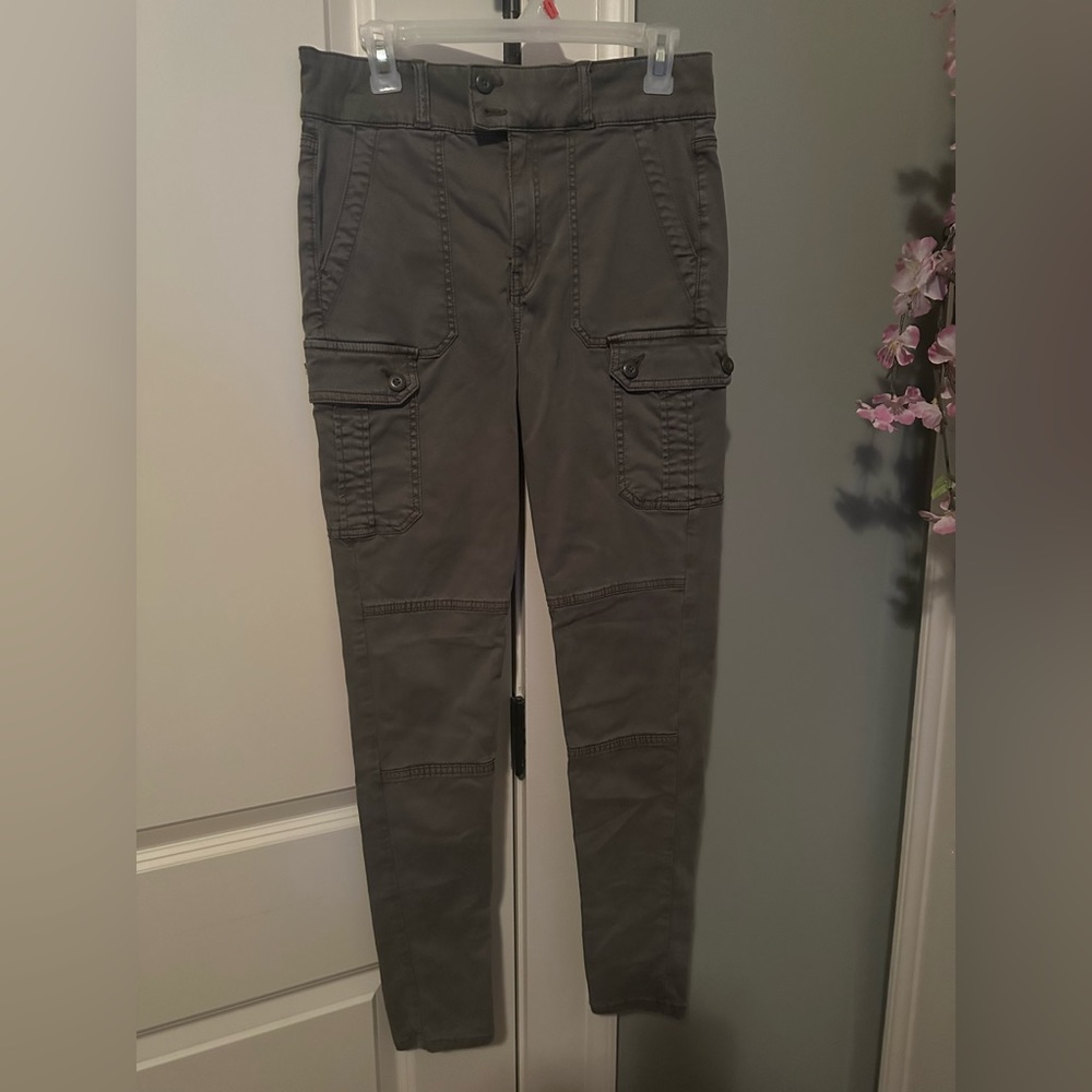American Eagle cargo pants